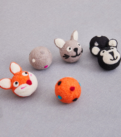 Colorful Felt Stretch Pet Ball Toy With Bell Sound