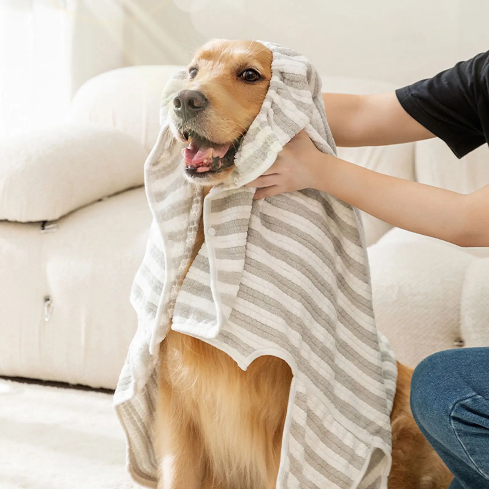 Ultra Absorbent Pet Bath Towel Quick Dry Thick Bathrobe