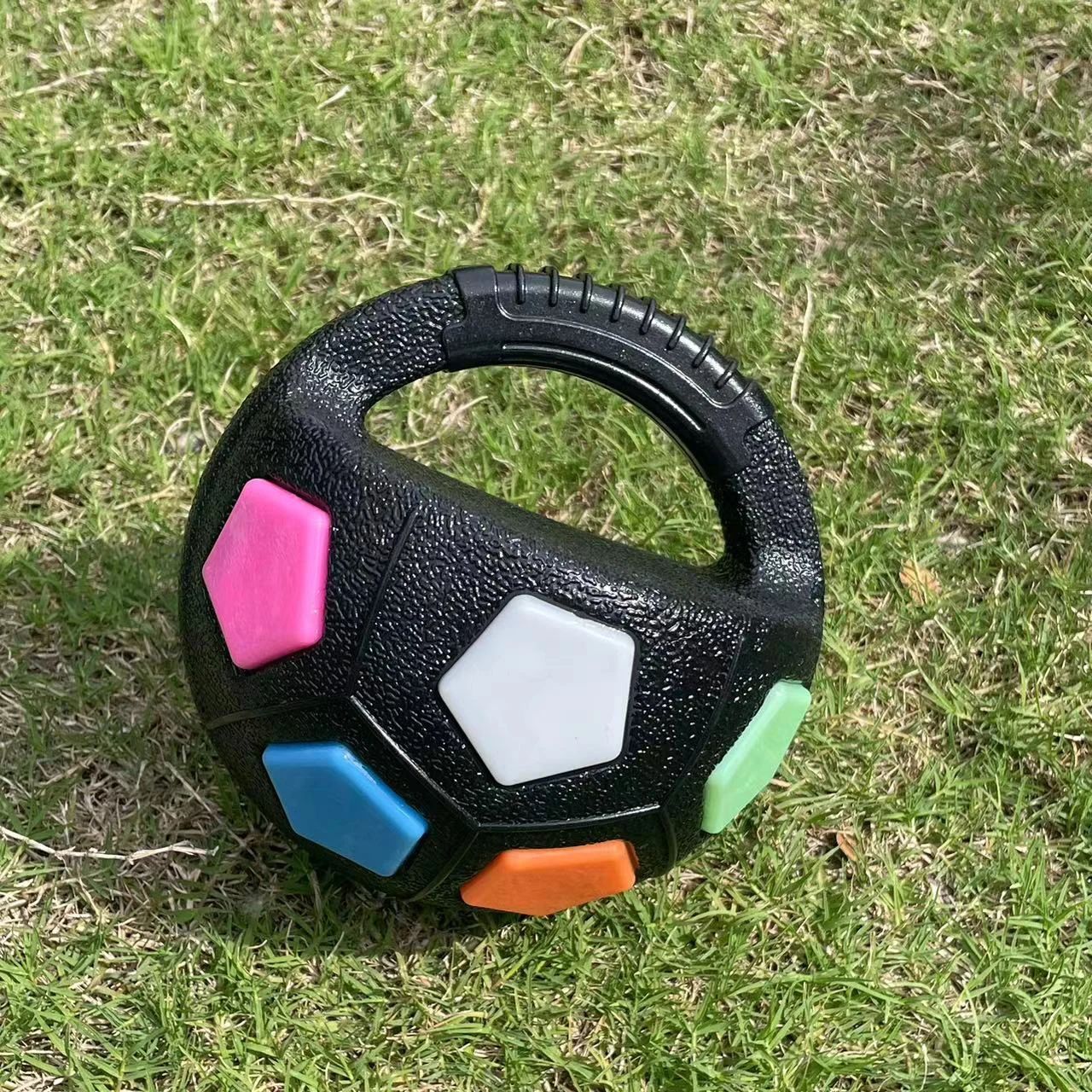 Durable Squeaky Pet Ball Toy For Outdoor Training Play