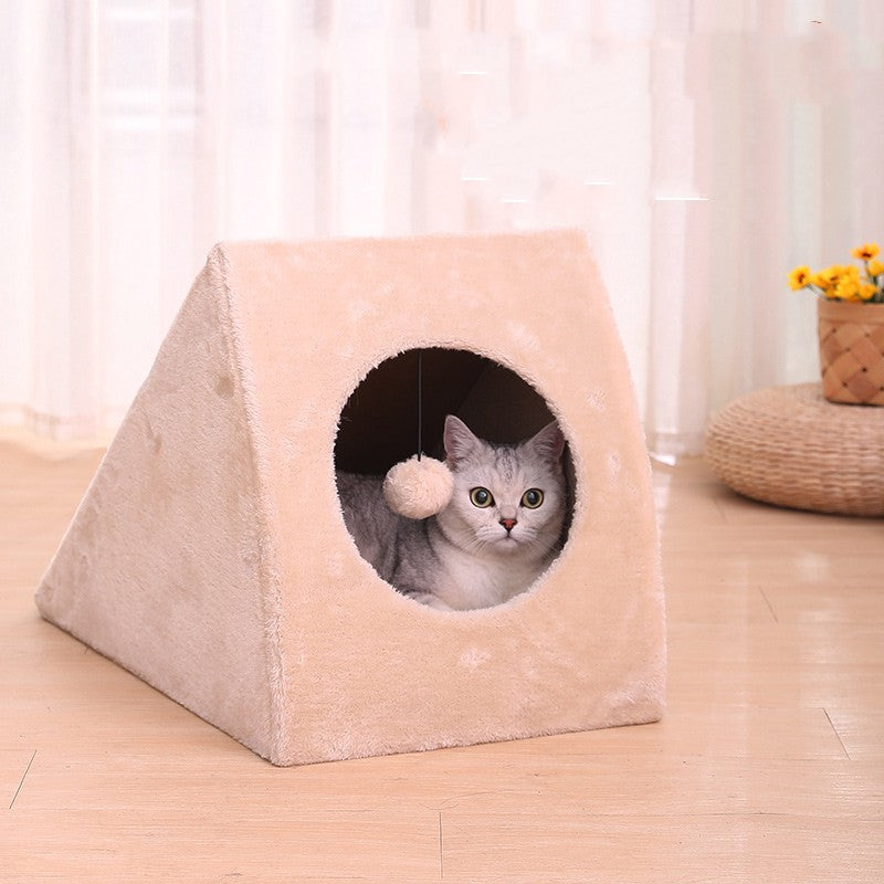 Closed Warm Enclosed Pet House For Winter