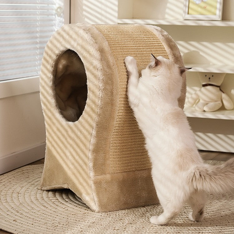 Closed Warm Enclosed Pet House For Winter