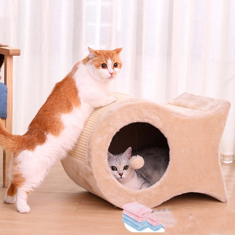 Closed Warm Enclosed Pet House For Winter